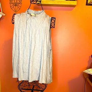 Soft sleeveless top by Everleigh size 1x